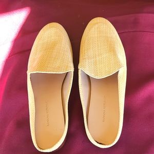 Banana Republic slip on shoes